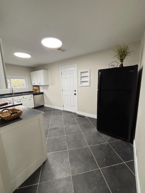 Photo - 1105-1107 Reynolds Rd