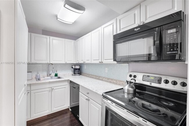 Photo - 1720 NW N River Dr Unidad 211