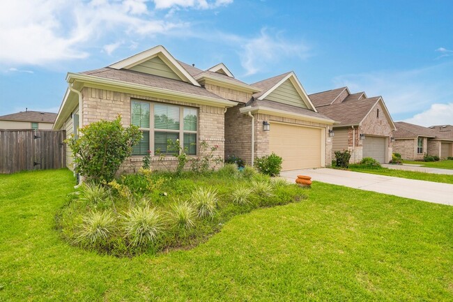 Photo - 22035 Juniper Crossing Dr