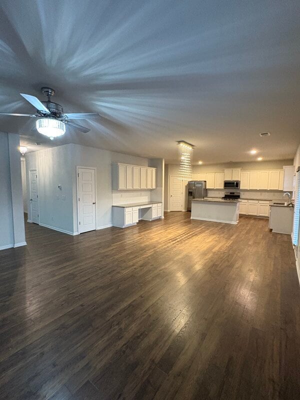 Photo - 407 Lakemont Dr