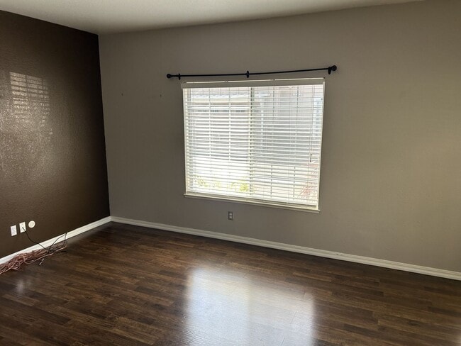Photo - Beautiful East Petaluma 3 Bedroom, 2.5 Bath Home