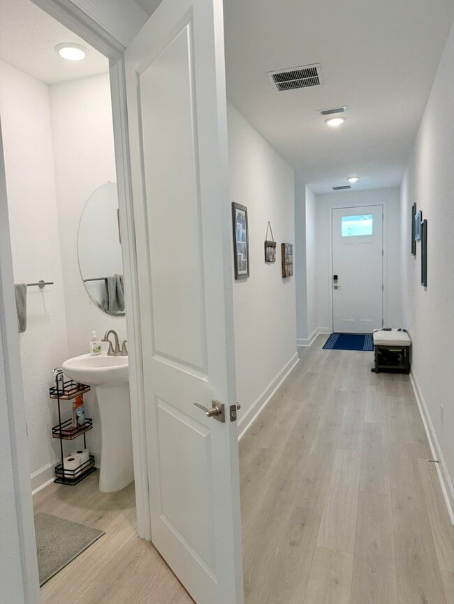 Photo - New Construction 5 Bedroom Home With In Law Suite In Fernandina Beach