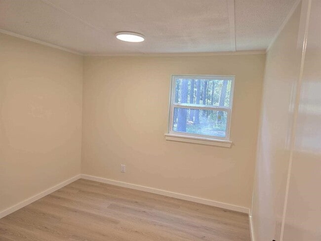 Building Photo - 5060 Evergreen Forest Ln