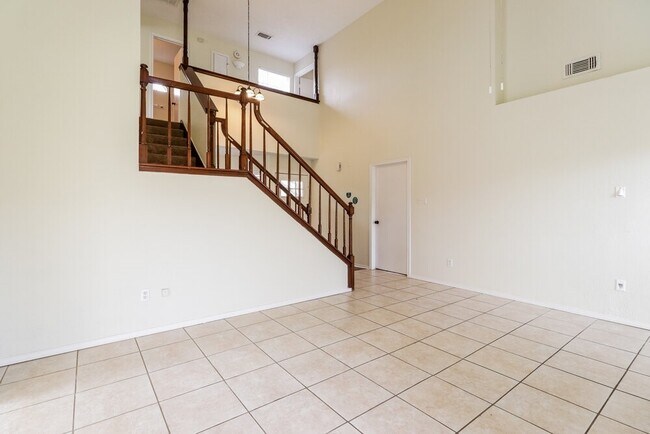 Photo - 20110 River Brook Dr