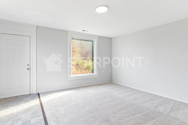 Photo - 1611 W Kentucky St