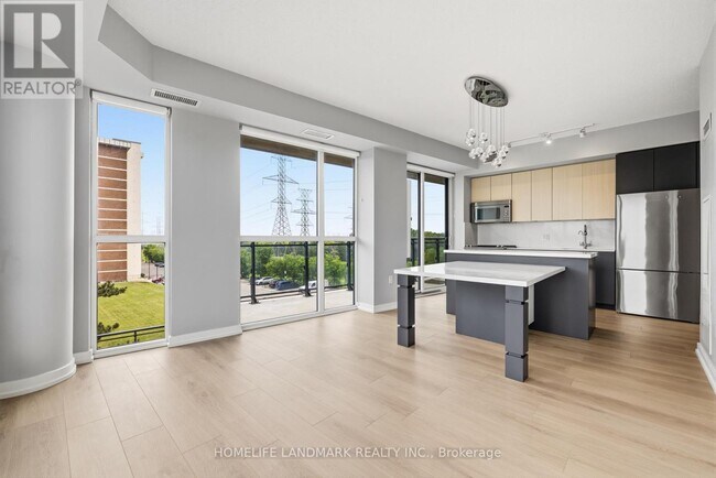 Photo - 3237 Bayview Ave Unit 307