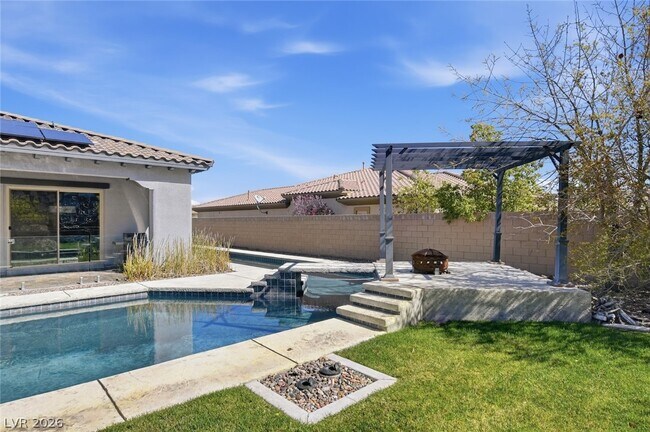 Photo - 11 Grand Masters Dr