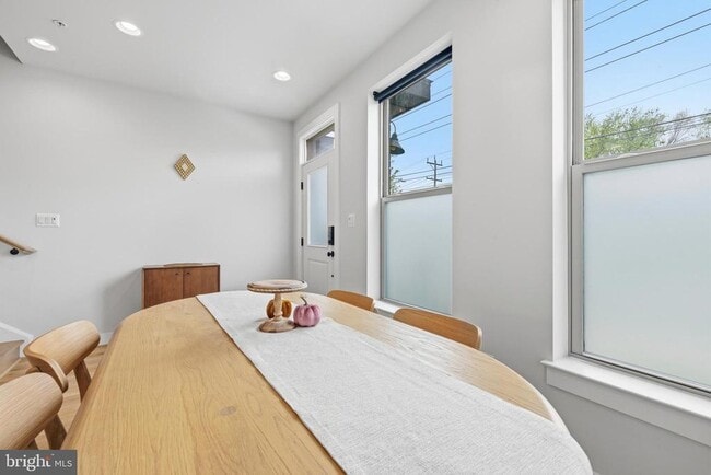 Building Photo - 5104 Randolph Rd