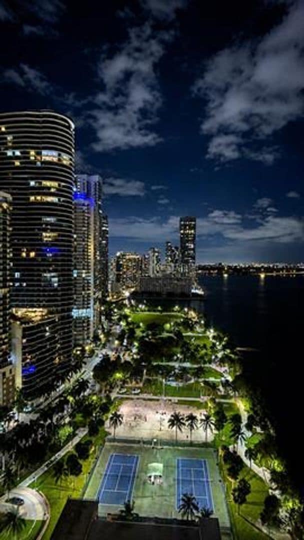 Photo - 1717 N Bayshore Dr
