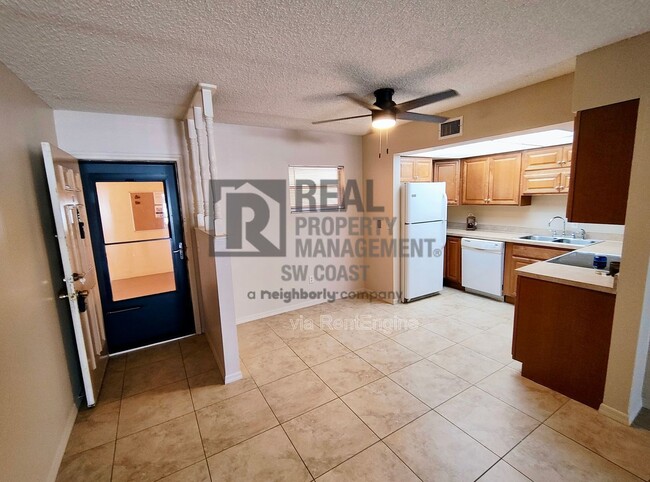 Photo - 12471 McGregor Blvd Unit 10 1