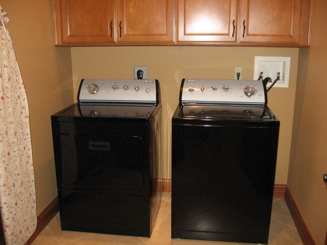 Photo - $1,800 - 2 Bedroom / 2 Bathroom Furnished Luxury Condo in Smoky Mountain Country Club Unit 2