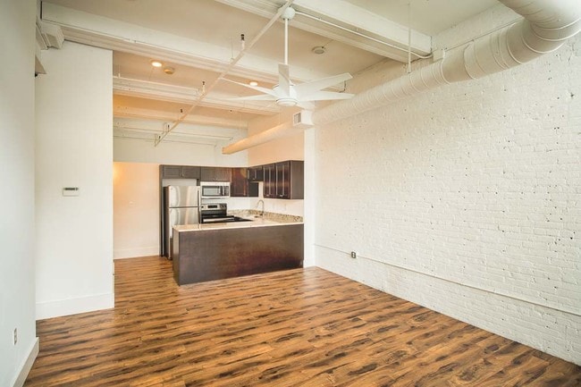 Worthington Square Apartments