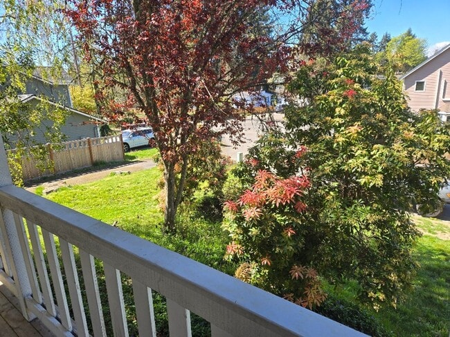 Photo - 3 Bedroom Duplex in Convenient Kingston Location!