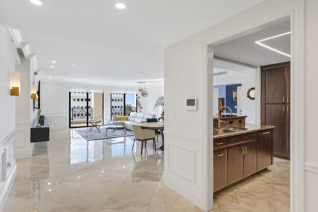 Photo - 200 E Palmetto Park Rd Unit 811