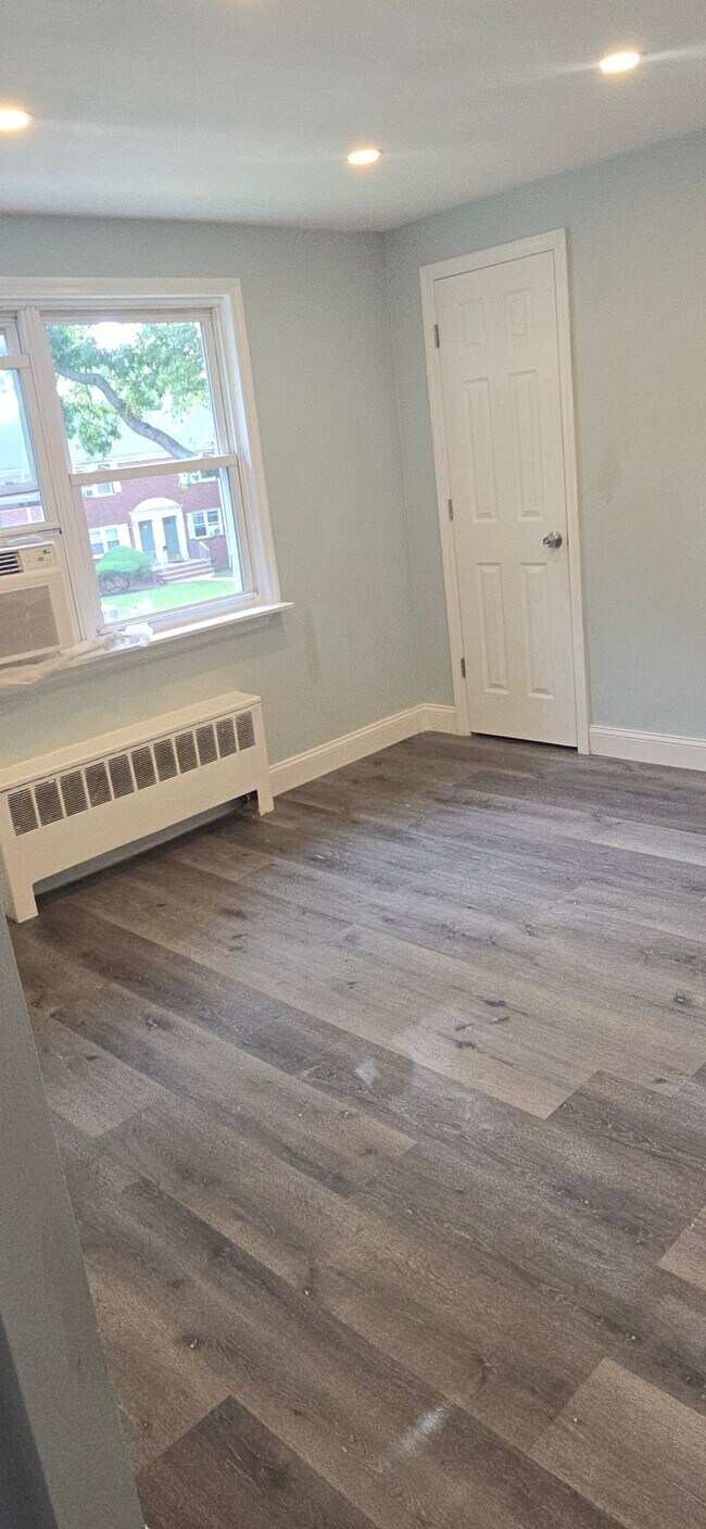 6B Carolyn Terrace