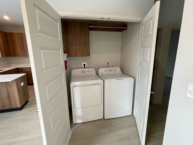 Photo - 3417 Duke Ave Unit 1