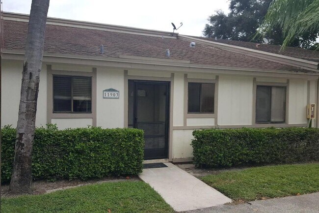 Building Photo - 11903 Sturbridge Ln