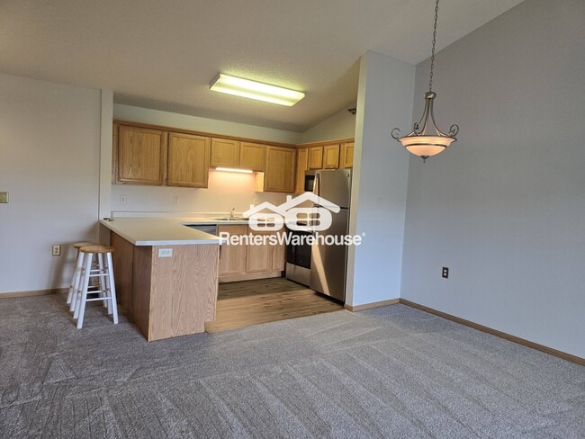 Photo - 1321 Lake Dr E Unidad 320