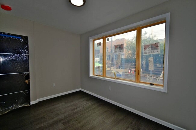 Photo - 108-46 153rd St