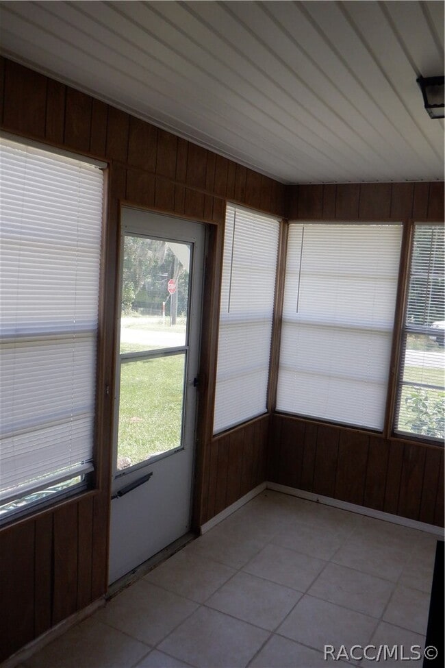 Photo - 2933 E Bradley St