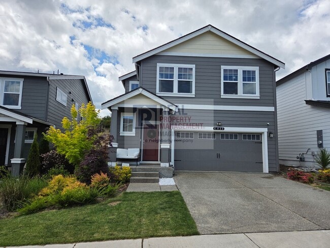 Building Photo - Check Out This Beautiful 4 Bedroom, 2.5 Bath Home!