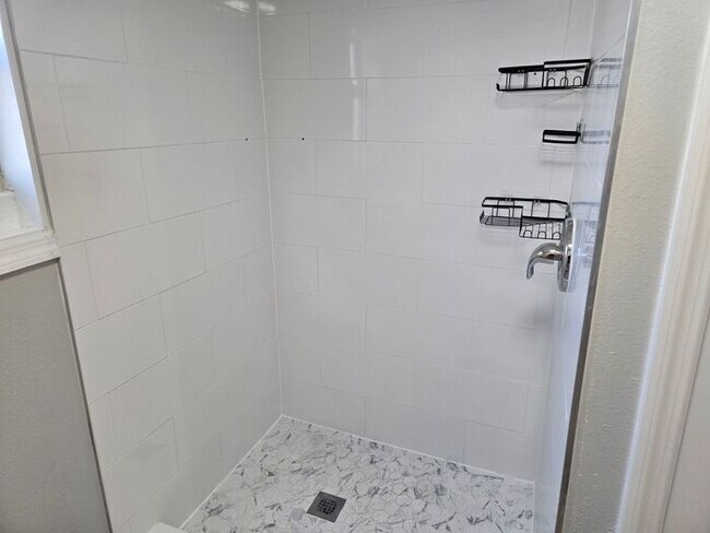 Photo - Cute 1 Bedroom Apartment In Eagle Lake