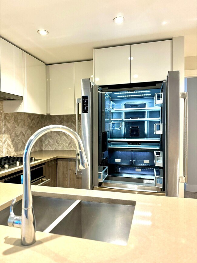 Photo - 8570 Rivergrass Dr