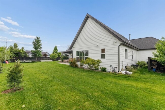 Photo - 130 Grouse Haven Way