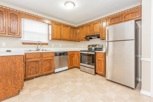 Photo - 13092 Copperfield Ln