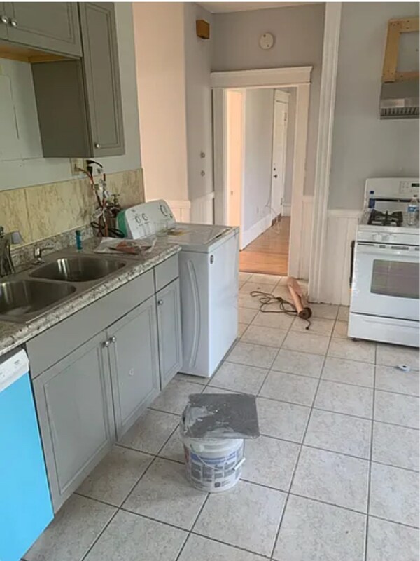 Photo - 11 Malden St Unit 2