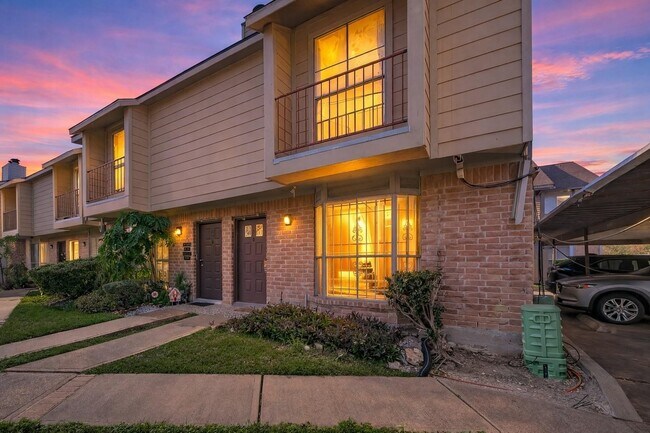 Photo - 9350 Country Creek St Unidad 1
