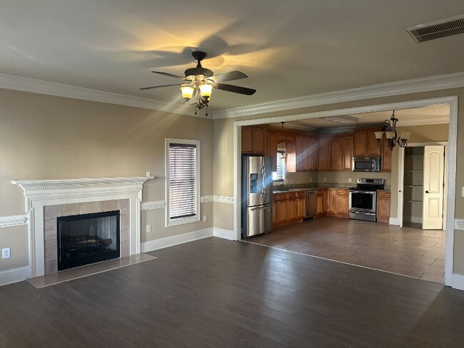 Photo - 6911 Spanglers Spring Way