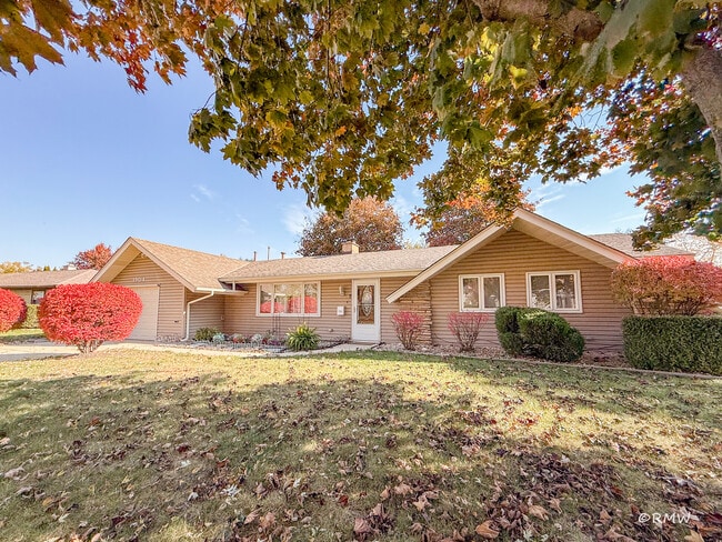 Photo - 1904 Winston Ln