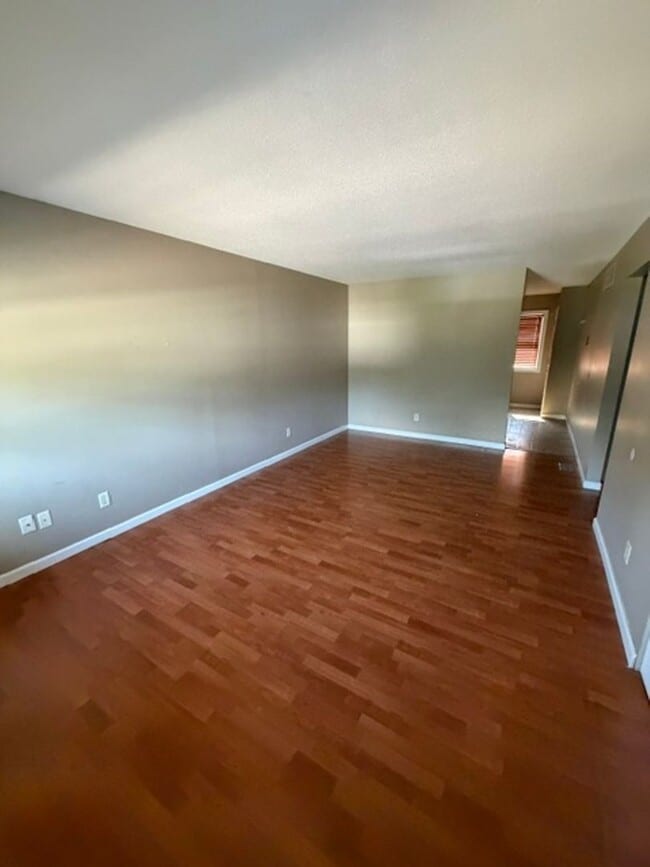 Building Photo - 335 S Main St Unit D