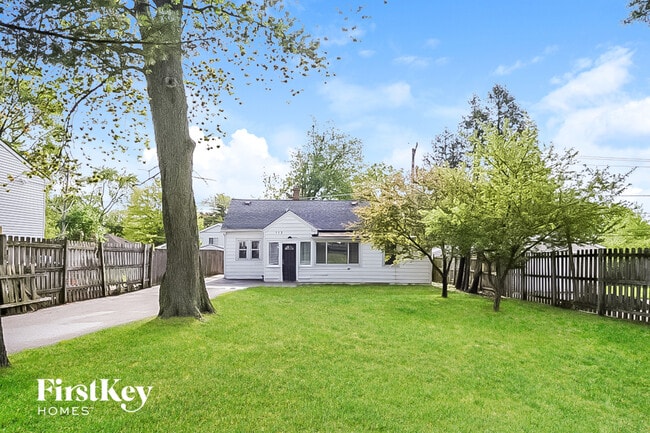 Photo - 113 N Metropolitan Ave