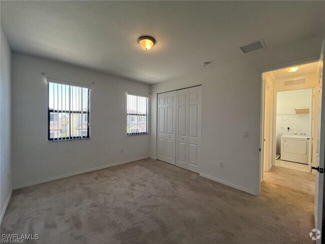 Building Photo - 5389 Cameron Dr Rental