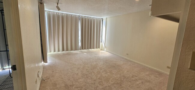 Photo - 1054 Green St