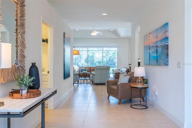 Photo - 936 Scherer Way