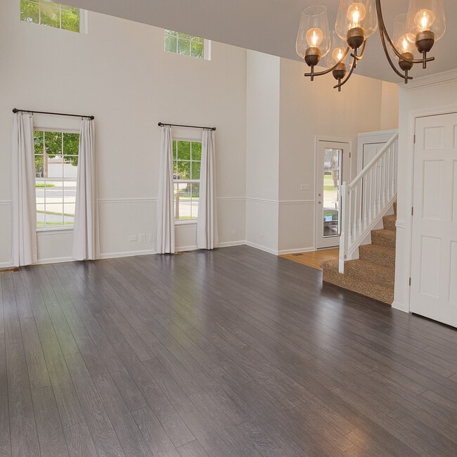 Photo - 1433 Deer Creek Ln