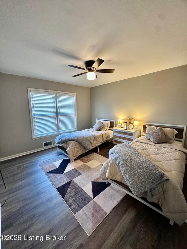 Photo - 305 Moser Rd