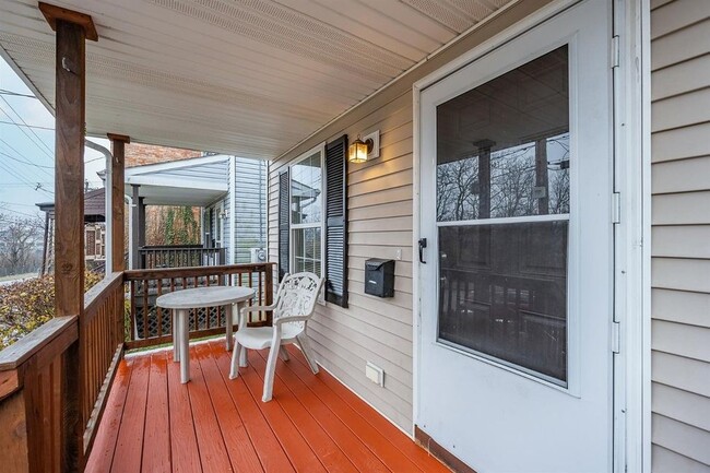 Photo - 2229 Symmes St