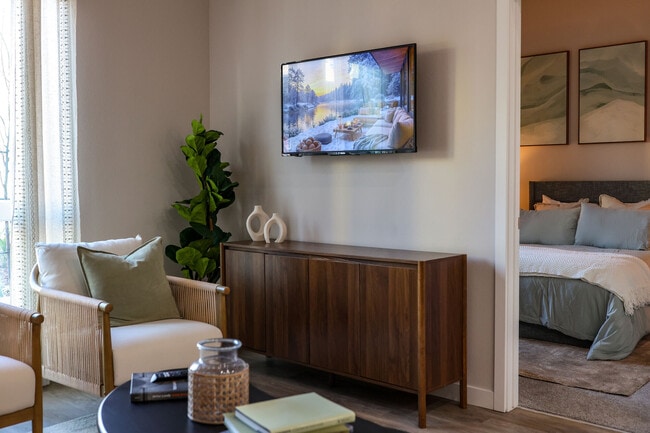 Photo - The Grove at Woodlake