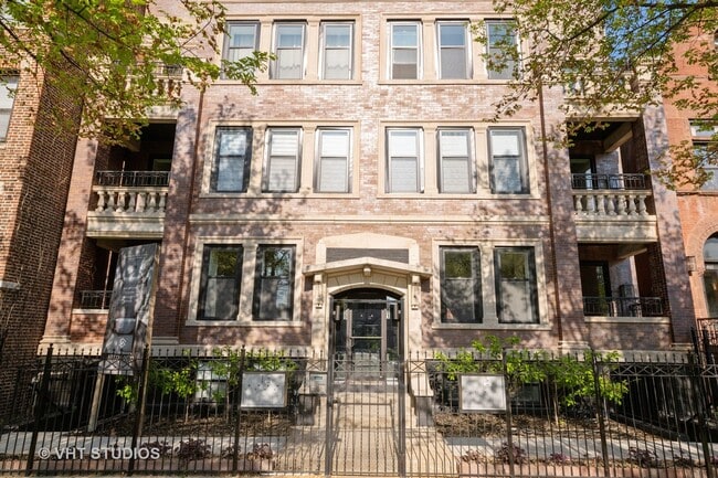Photo - 4559 S Michigan Ave Apartment Unit 3S