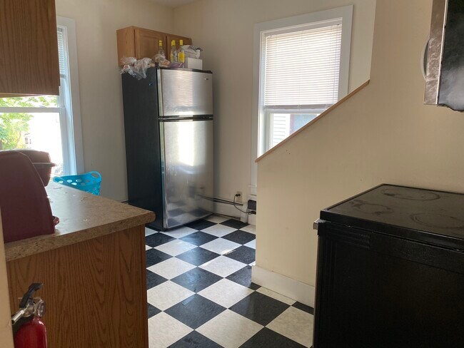 21 N Union St Unit 2