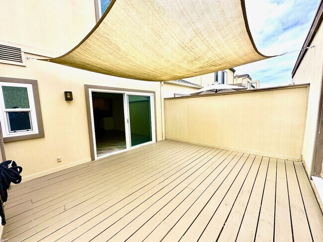 Photo - FOR RENT - Beautiful Scripps Ranch Townhome 4BR/2.5BA With Upgrades