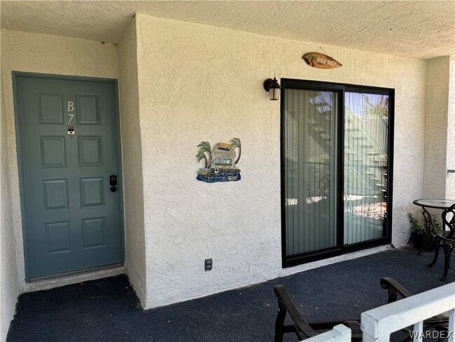 Building Photo - 1663 AZ-95 Unit B7