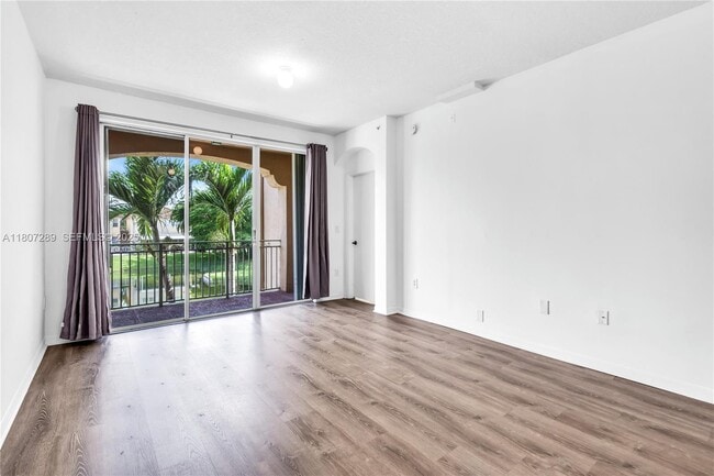 Photo - 6700 NW 114th Ave Unit 925