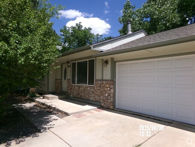Building Photo - 4436 Goshawk Dr Rental