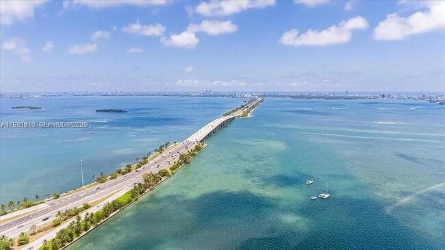 Photo - 650 NE 32nd St Unit 3808