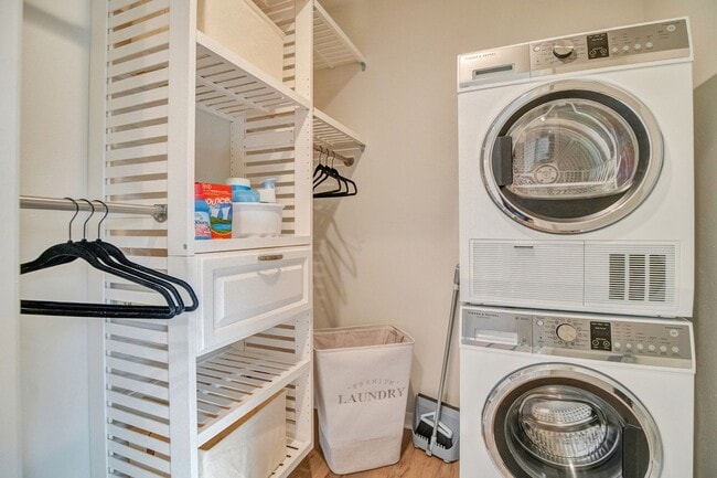 Photo - Hourglass Flats | Modern 1 Bedroom Apartments in Orlando, FL